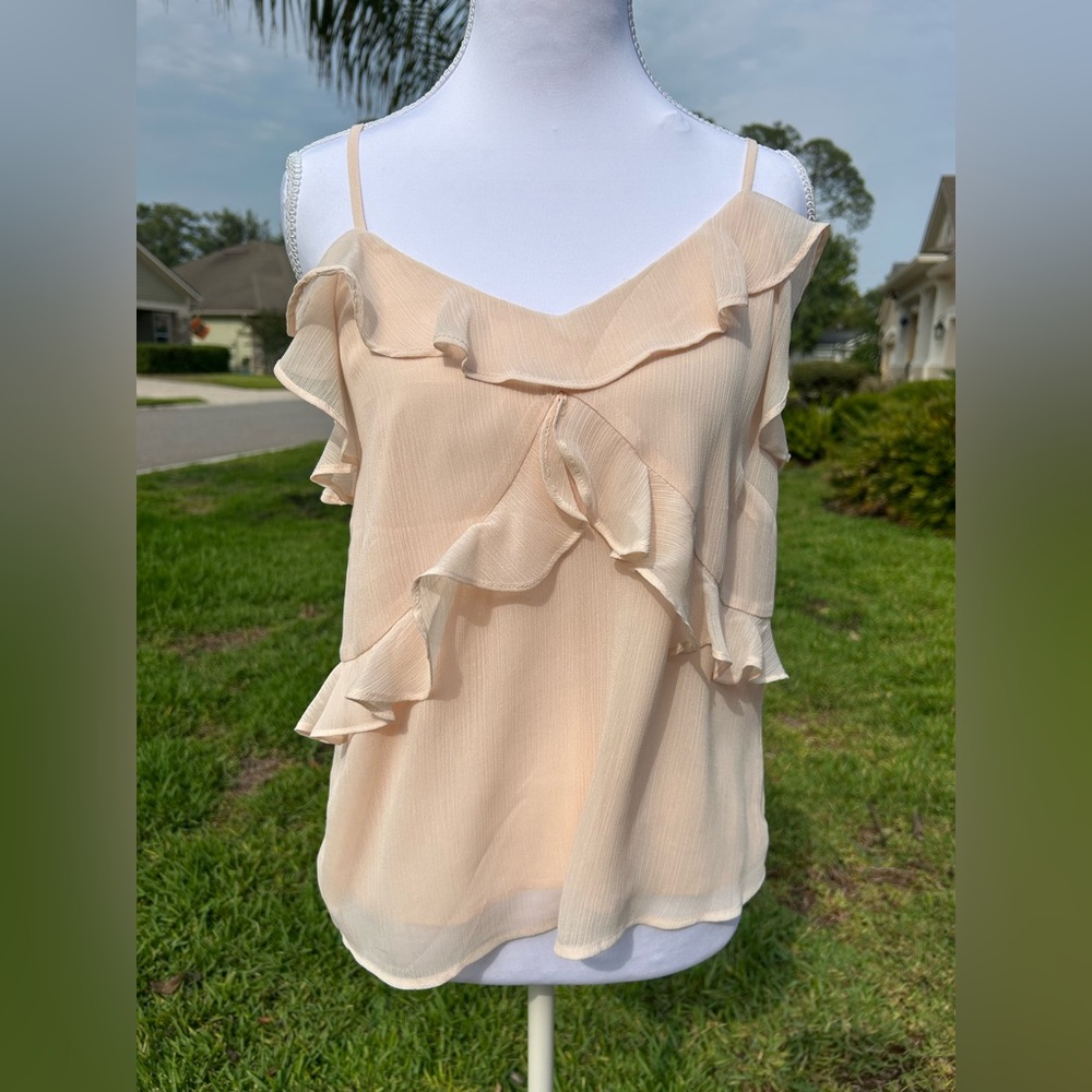 NWT🌷LOFT Peach Ruffle Cami - Picture 2 of 10